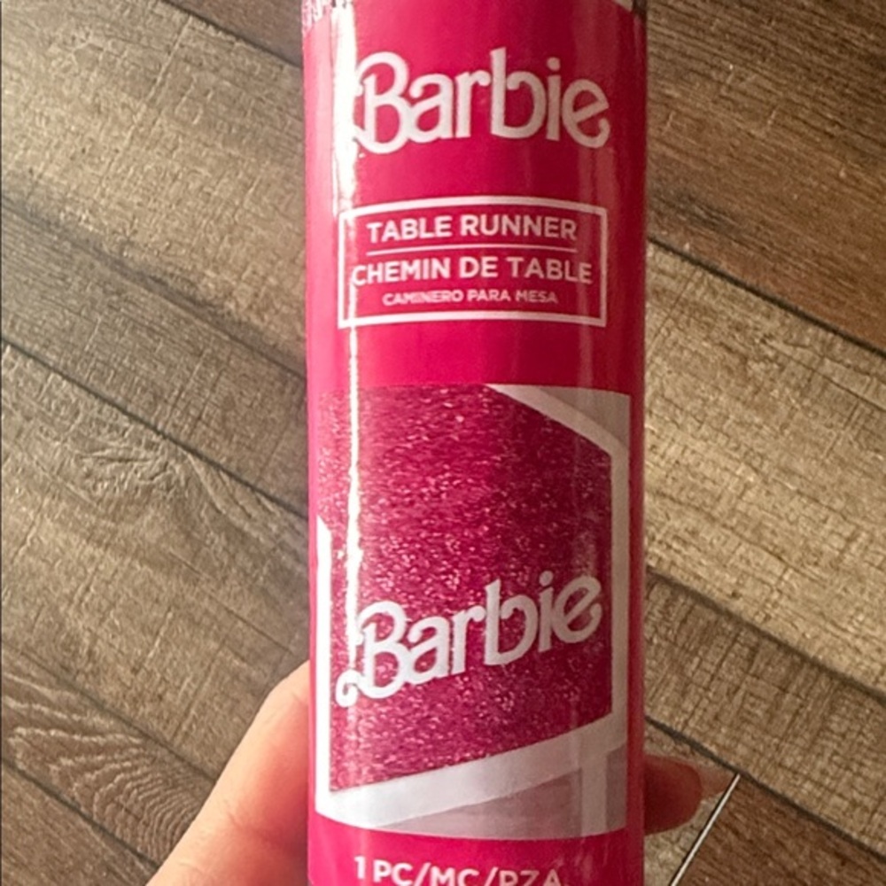 Barbie Pink table runner